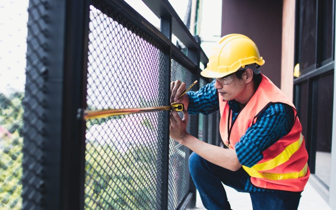 Avoid These 5 Common Mistakes When Hiring Plano TX Fence Contractors