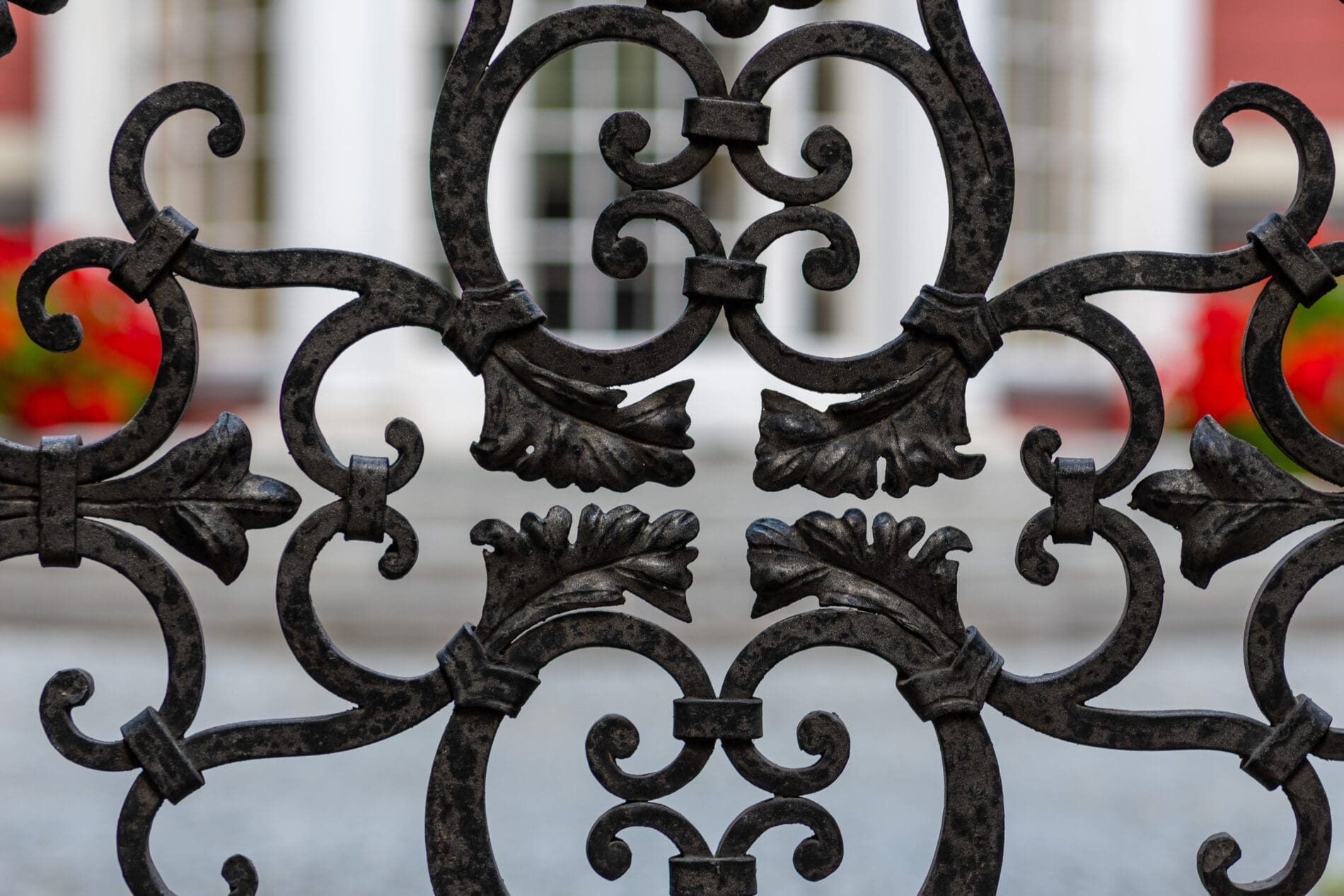 Find Wrought Iron Near Me A Guide to Decorative Items, Furniture, and Home Decor