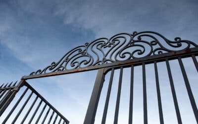 7 Simple Steps I Follow for Finding the Best Iron Gate Repair Near Me—My Texas Fence