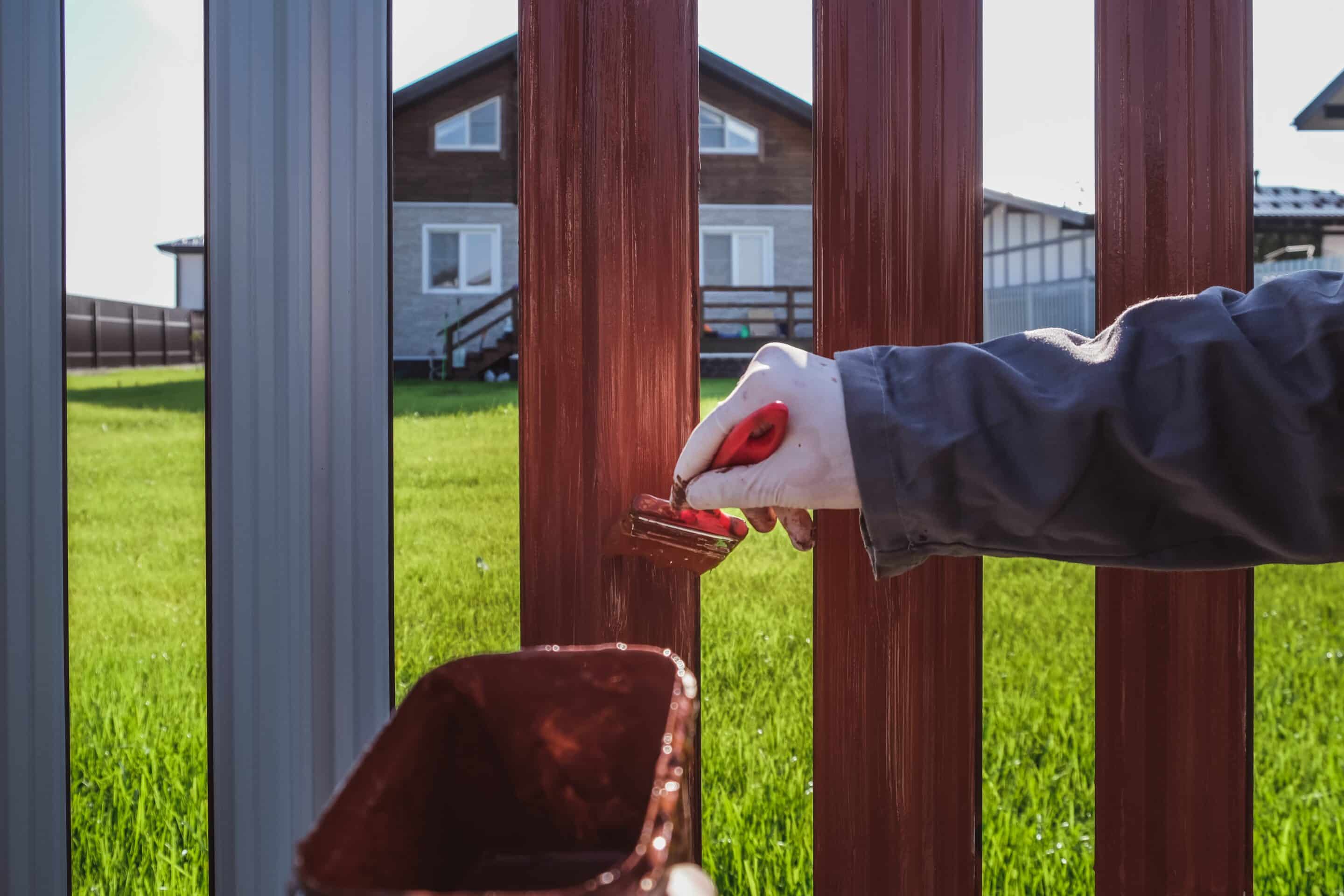 Aluminum Fencing Panel And Post Details On A North Texas Residential Property